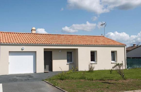 maison rectangle tuile en location accession à Fontenay le Comte dans le Sud Vendée