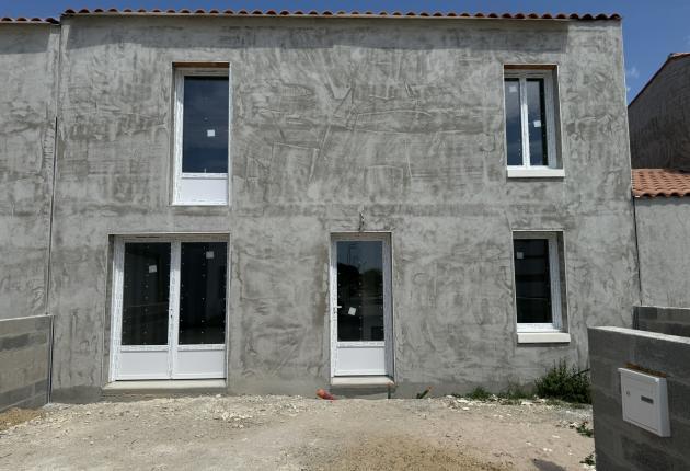 facade27