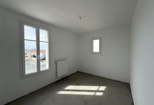 28 chambre 1