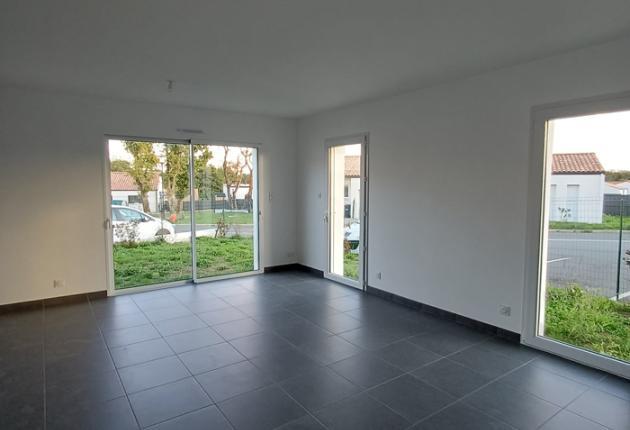 maison à vendre à Moutiers-les-Mauxfaits