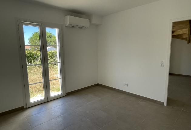 Deuxième chambre d'une maison en accession sociale BRS